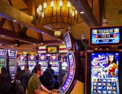 Online Slot Games and Social Media: A Growing Trend